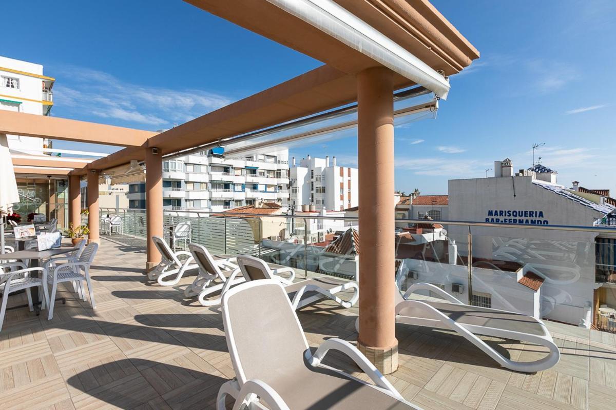 Apartamentos Guerrero Torre Del Mar Exterior foto